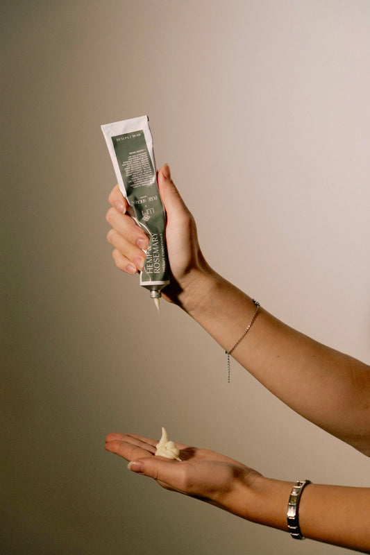 Hemp & Rosemary Conditioner LUMI x Pure Shores artisan